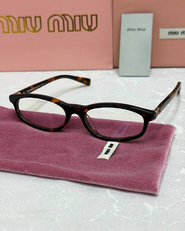 *MIU MIU*🕶️ *SMU06S* *Super Master Quality*💯
