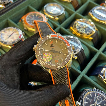 Omega semester orange in silver leather strap