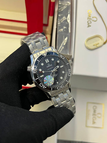 Omega semaster black steel strap
