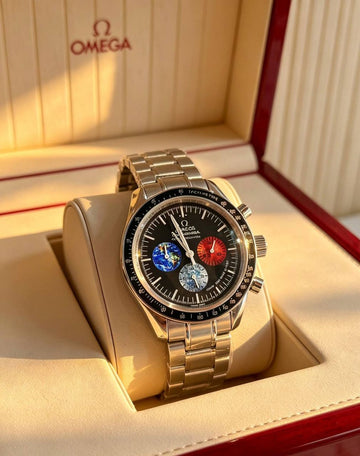 Omega speed master profficnal world dial