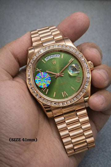 Rolex day date green in rose gold strap diamond
