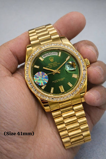 Rolex day date green in gold strap diamond