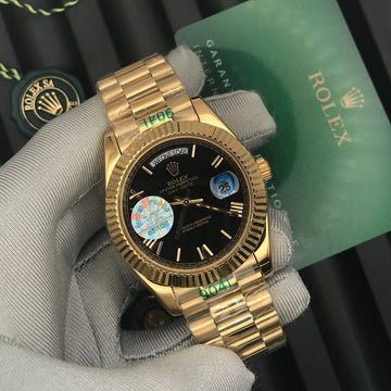 Rolex day date black in rose gold roman dial