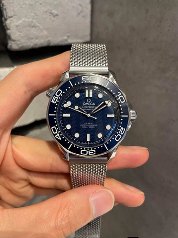 Omega semester jeams bond blue 007