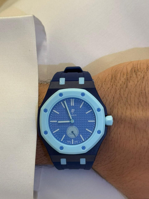 Royal Pop Octagonal Pendant Watch – Deep Blue & Ice Blue
