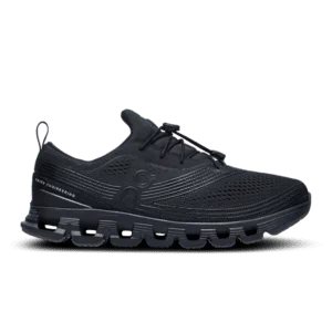 On Cloud X Z5 All Black