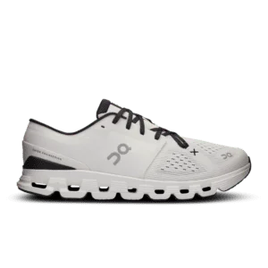 On Cloud X 4 Ivory & Black