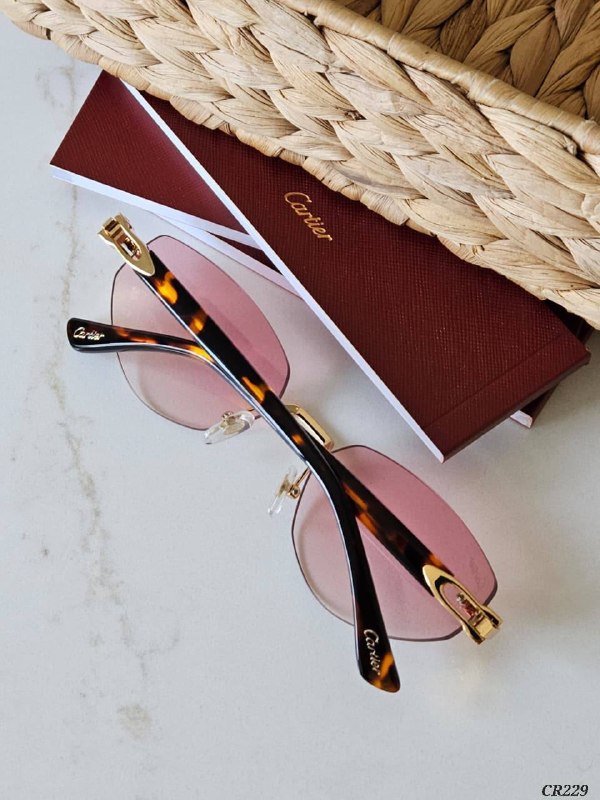 Cartier  super master quality  AAA